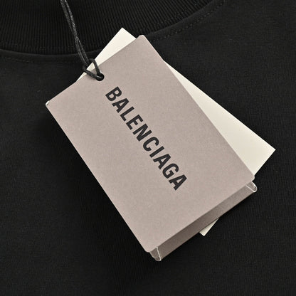 Balenciaga Distressed Logo T-Shirt - detail - replica sneakers