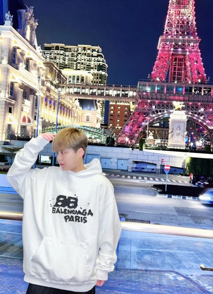 Balenciaga Hoodie - logo - replica sneakers