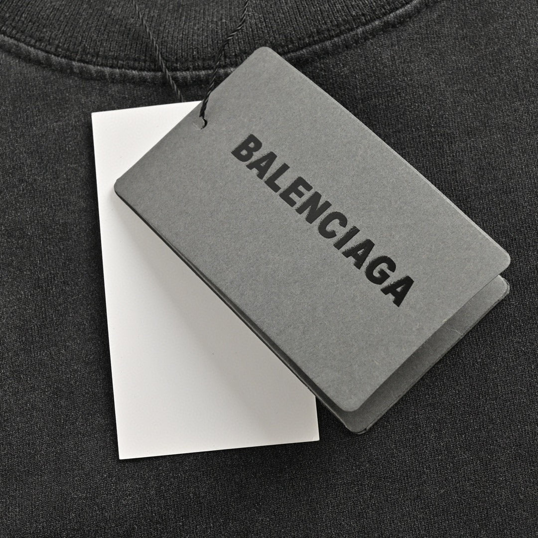 Balenciaga T-Shirt - Small Logo - detail - replica sneakers