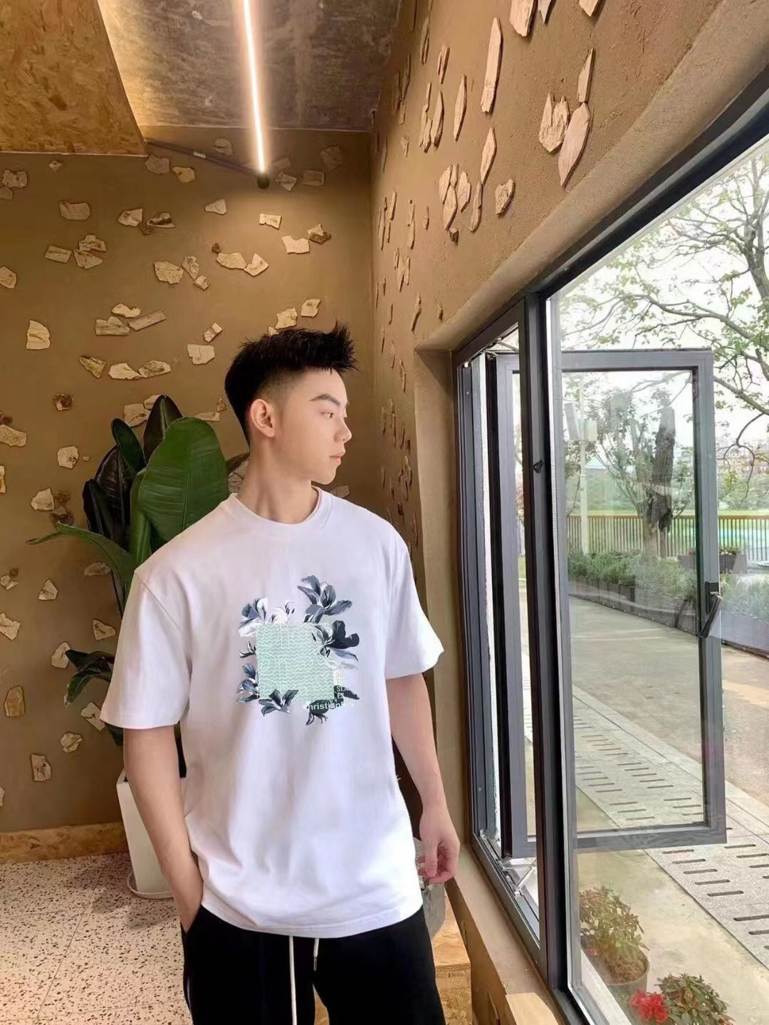 Dior T-Shirt with Floral Graphic Design - logo - replica sneakers