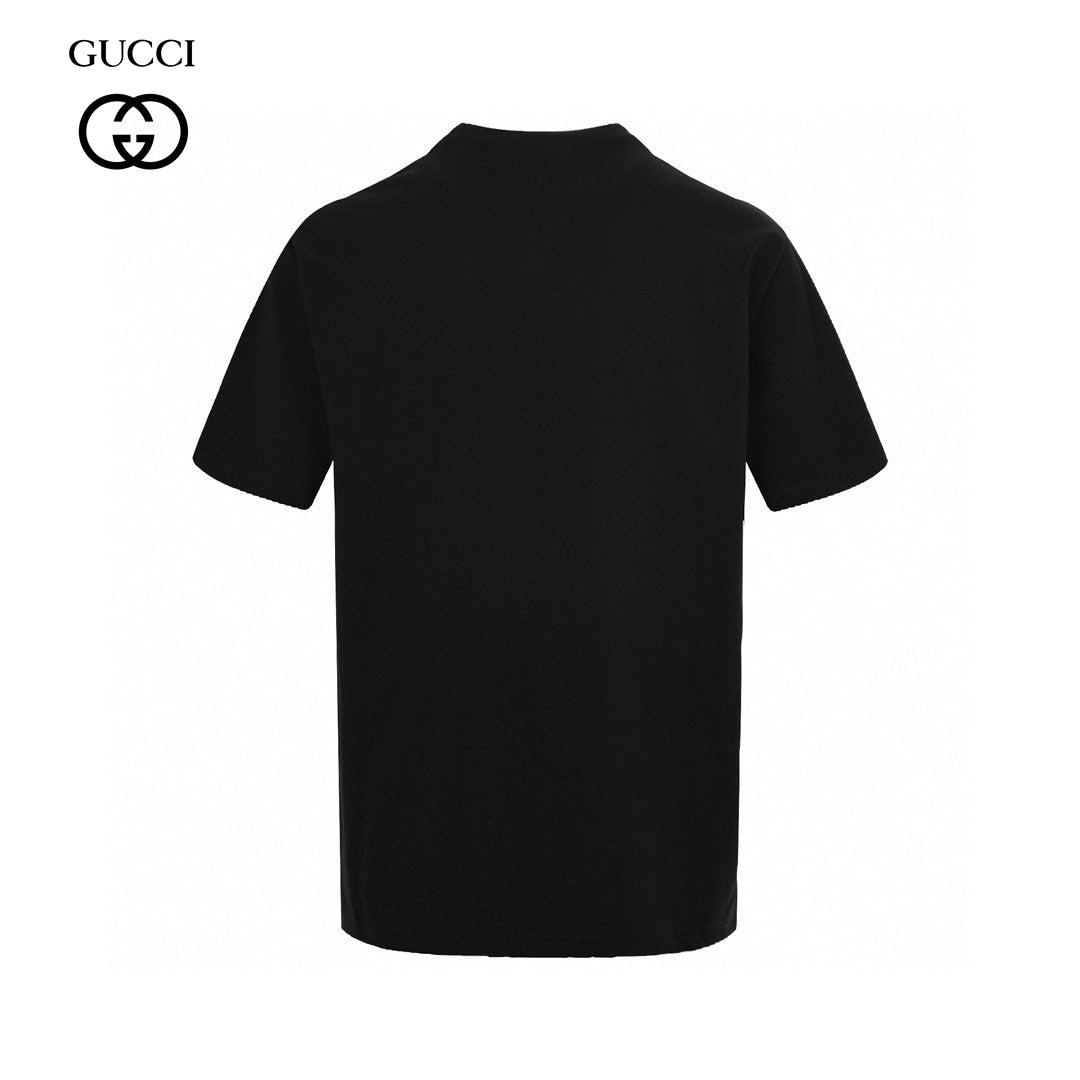 Gucci Black T-Shirt with Heart Graphic - logo - replica sneakers