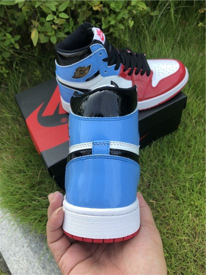JORDAN 1 RETRO HIGH x FEARLESS UNC CHICAGO - logo - replica sneakers